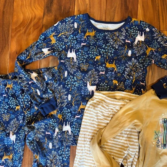 Carter’s sz 14 Pajama set- 2 tops /2 bottoms - Picture 3 of 7